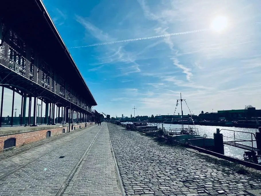 Botel Le Grand Bordeleau Hotel Ghent